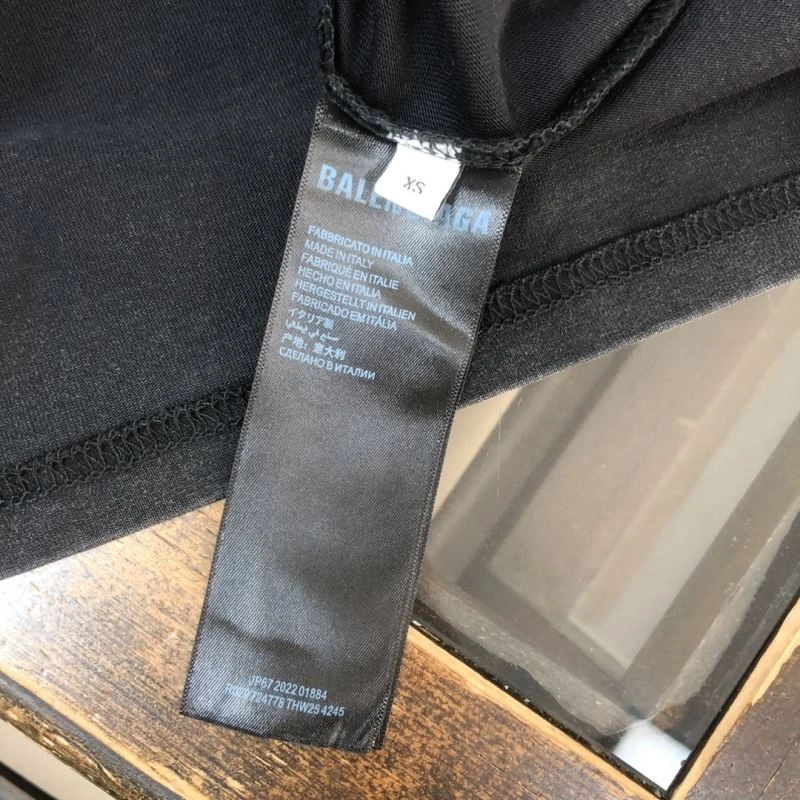 Balenciaga T-Shirts ModernLook 98731