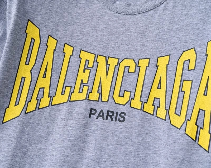 Balenciaga T-Shirts Comfortable 98878
