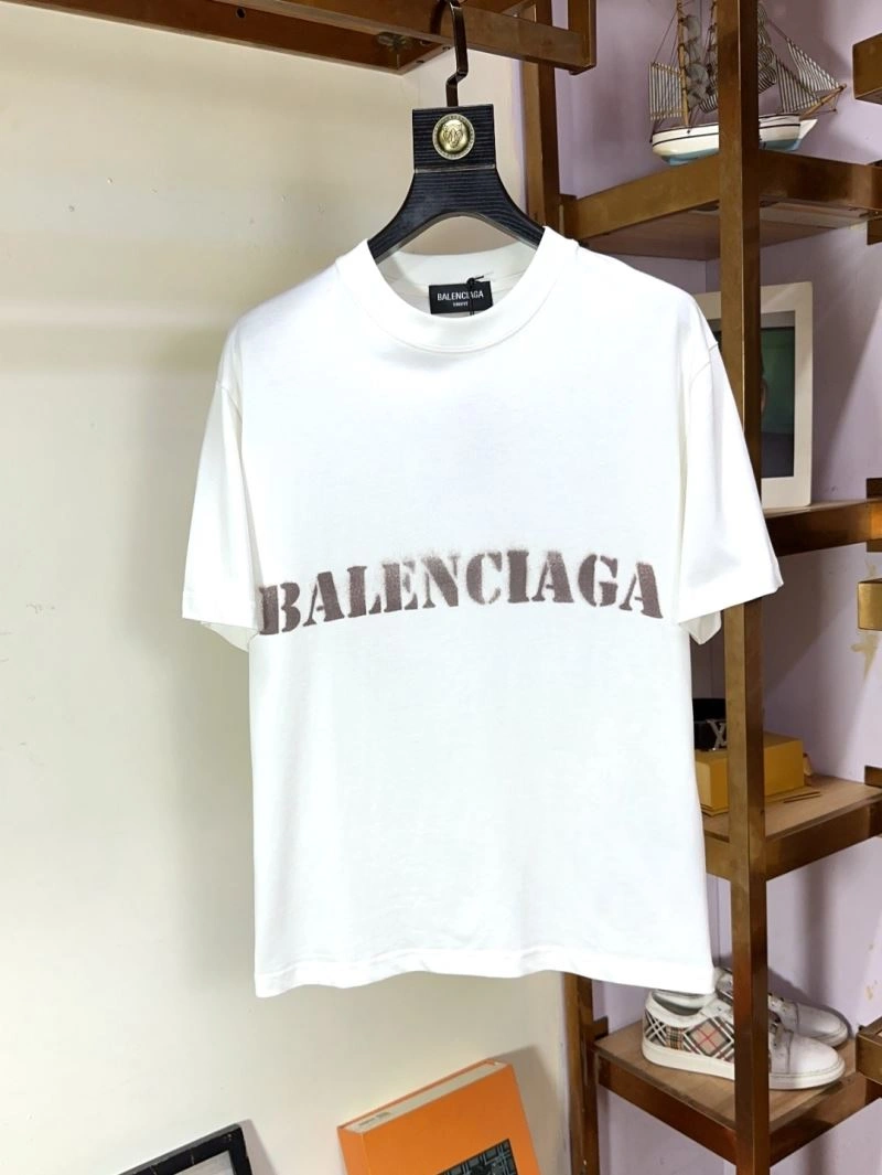Balenciaga T-Shirts ModernLook 98121