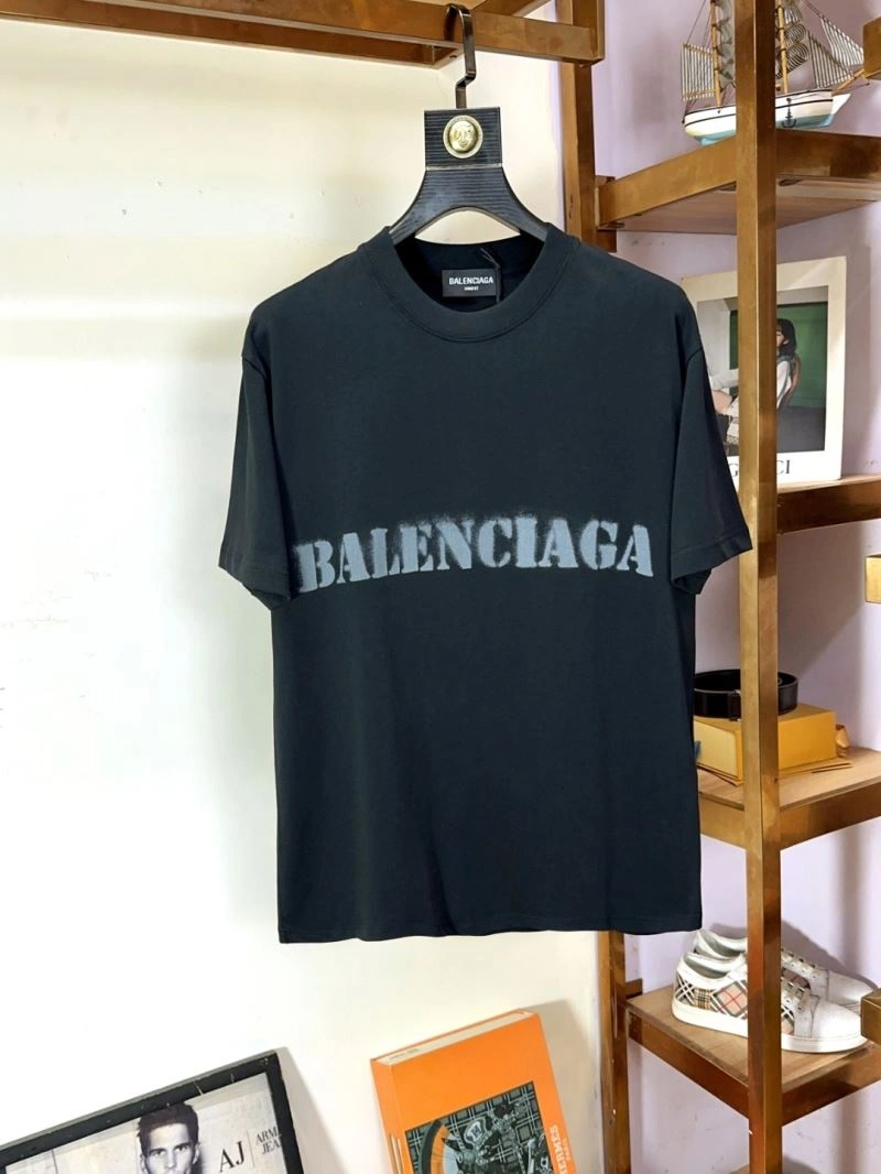 Balenciaga T-Shirts ModernLook 98121