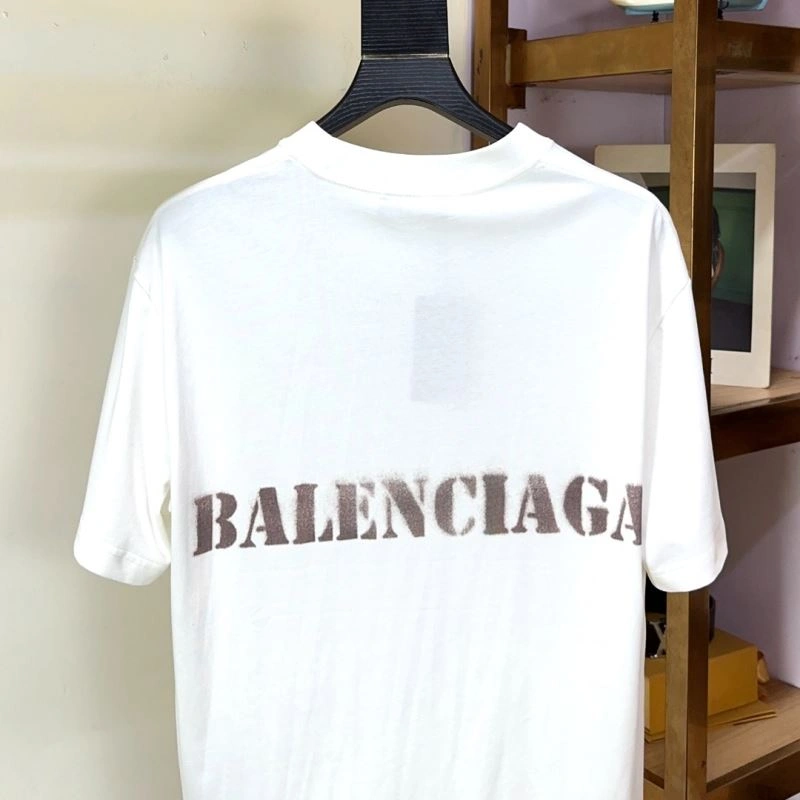 Balenciaga T-Shirts ModernLook 98121