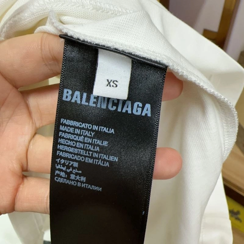 Balenciaga T-Shirts ModernLook 98121