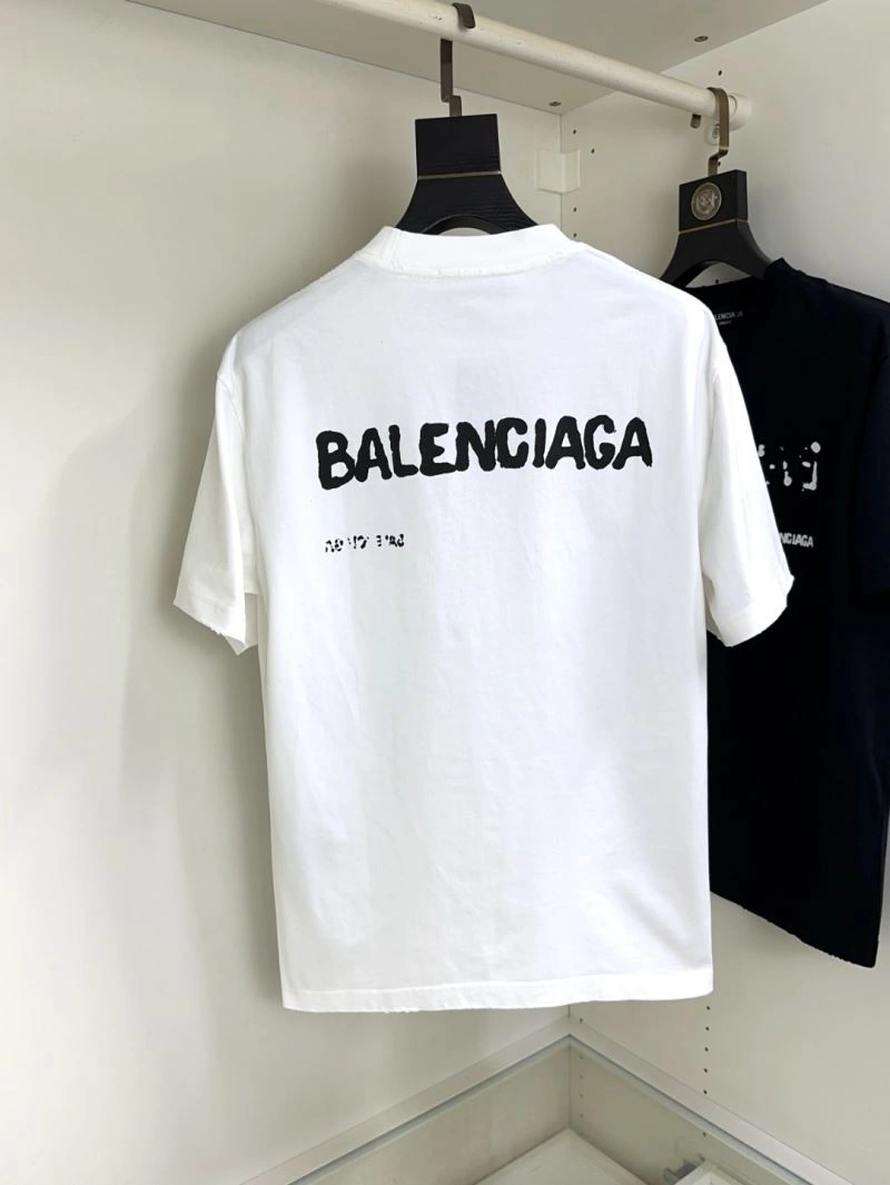 Minimalist Balenciaga T-Shirts 98114