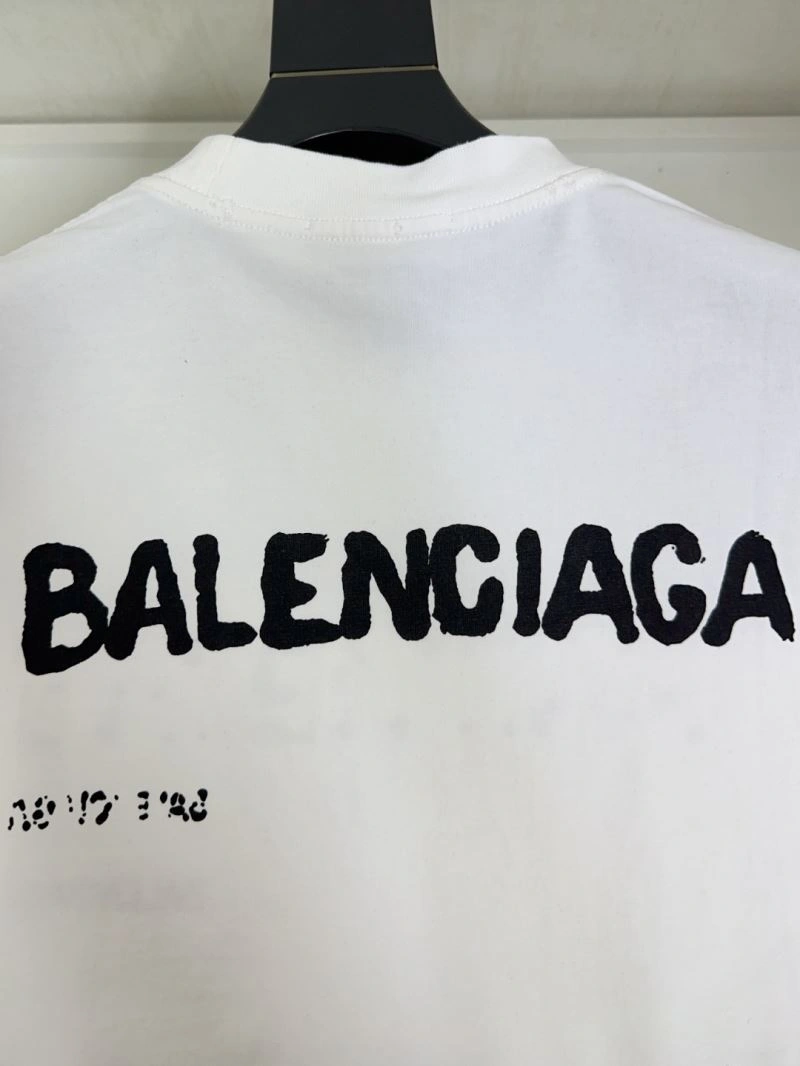 Minimalist Balenciaga T-Shirts 98114