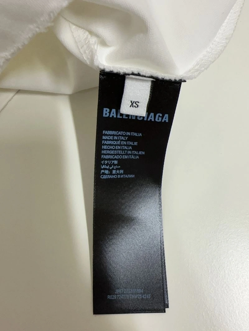 Minimalist Balenciaga T-Shirts 98114