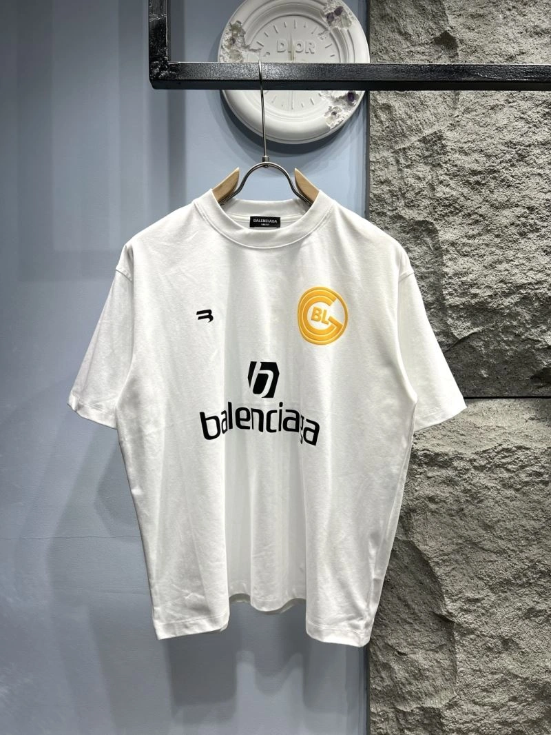 UrbanChic Balenciaga T-Shirts 98088