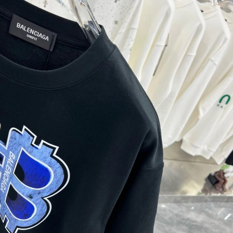 Bright Balenciaga T-Shirts 98071