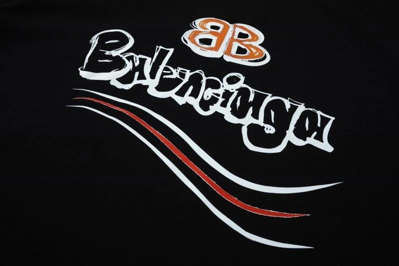 Sporty Balenciaga T-Shirts 98060