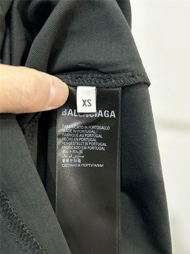 Attractive Balenciaga T-Shirts 98035