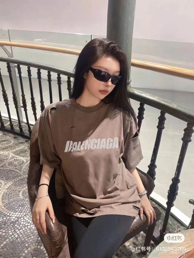 Balenciaga T-Shirts HighQuality 98045