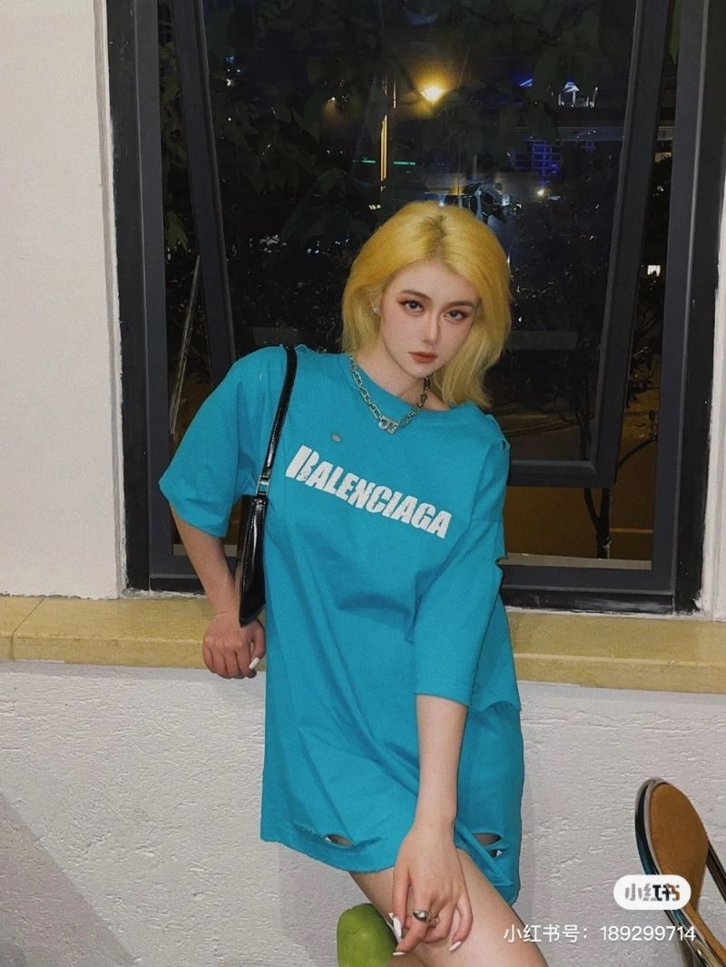 Balenciaga T-Shirts HighQuality 98045