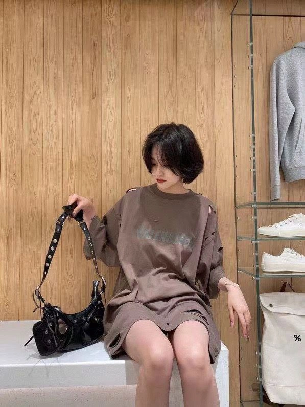 Balenciaga T-Shirts HighQuality 98045
