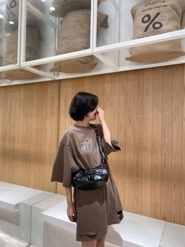 Balenciaga T-Shirts HighQuality 98045