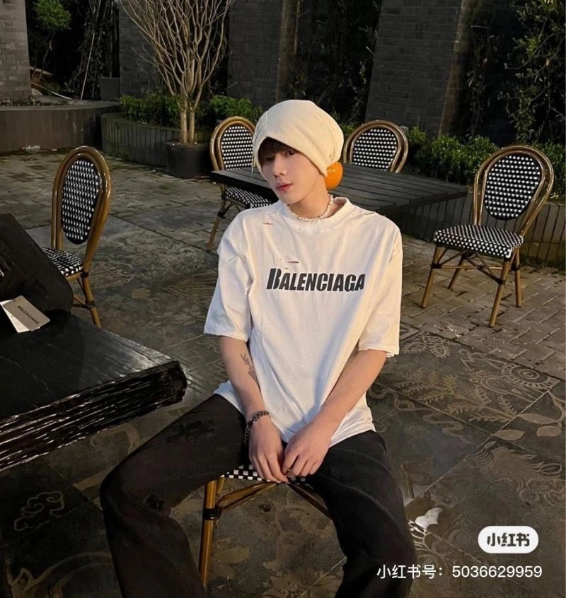 Balenciaga T-Shirts HighQuality 98045