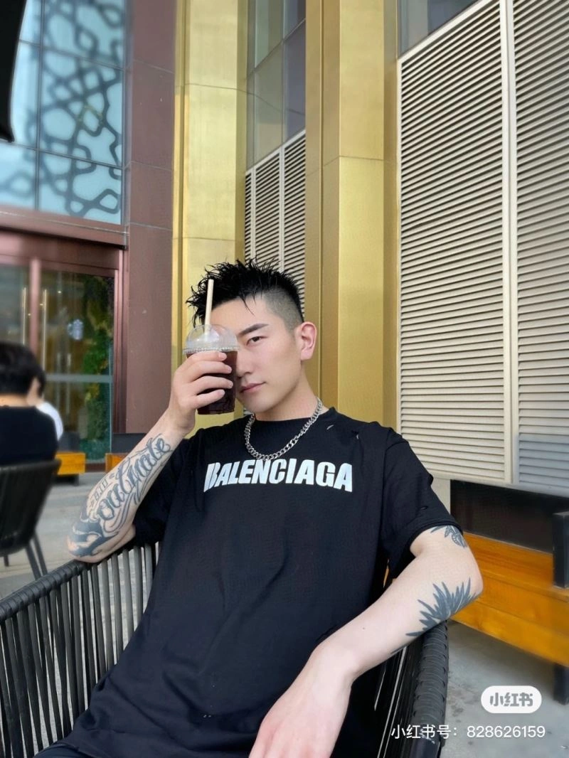 Balenciaga T-Shirts HighQuality 98045