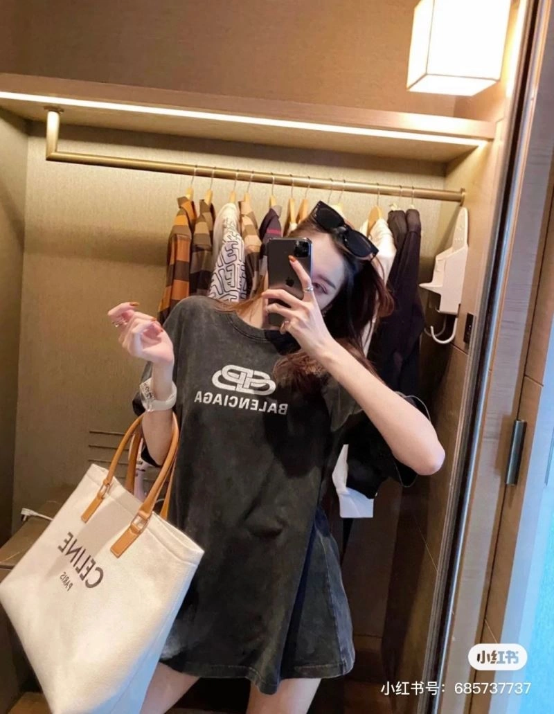 Balenciaga T-Shirts DailyWear 98039