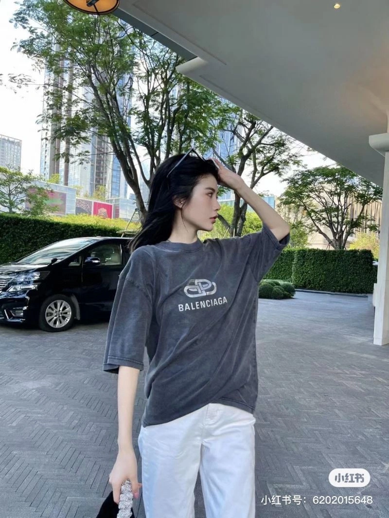 Balenciaga T-Shirts DailyWear 98039