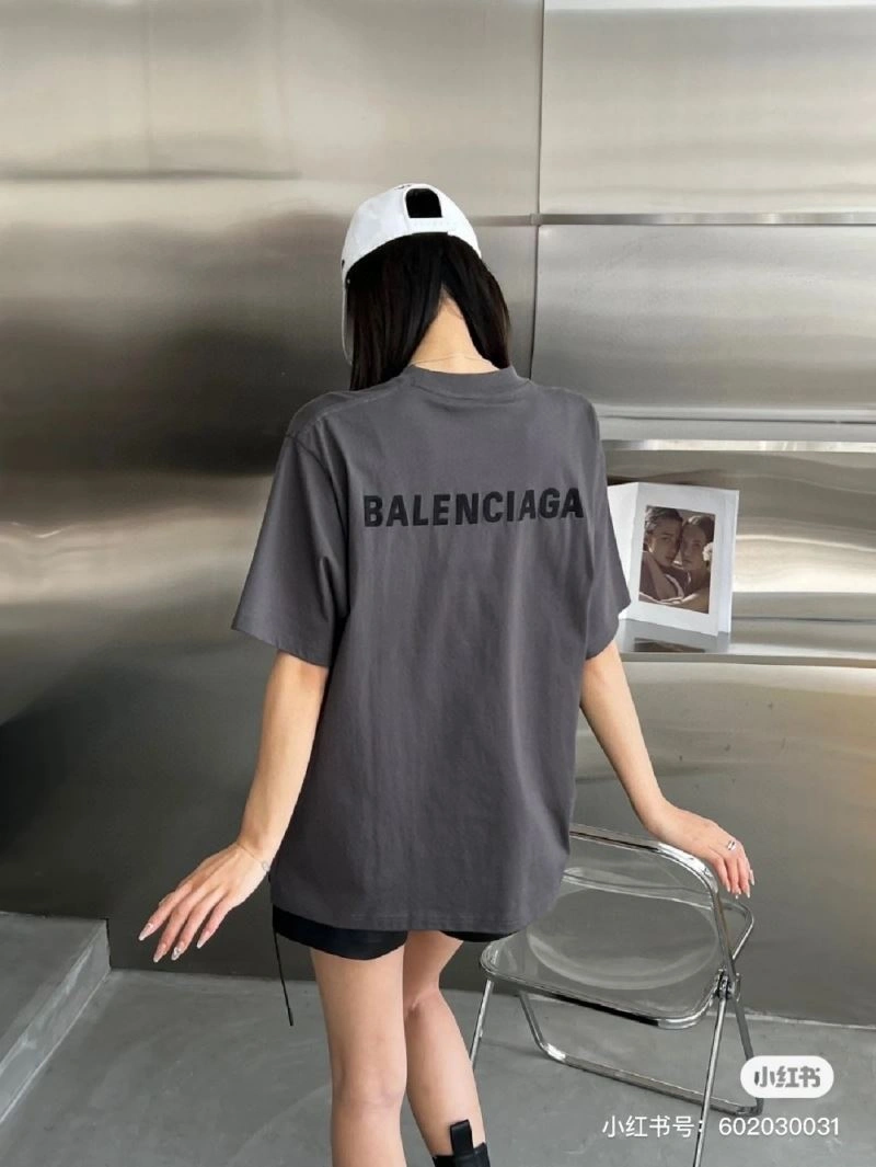 Balenciaga T-Shirts Vibrant 98043