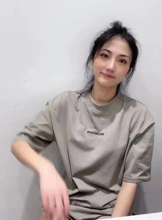 Balenciaga T-Shirts Vibrant 98043