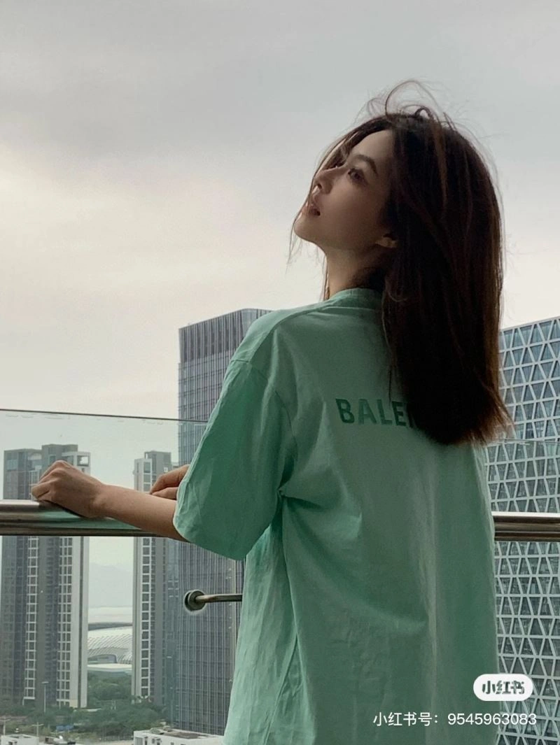 Balenciaga T-Shirts Vibrant 98043