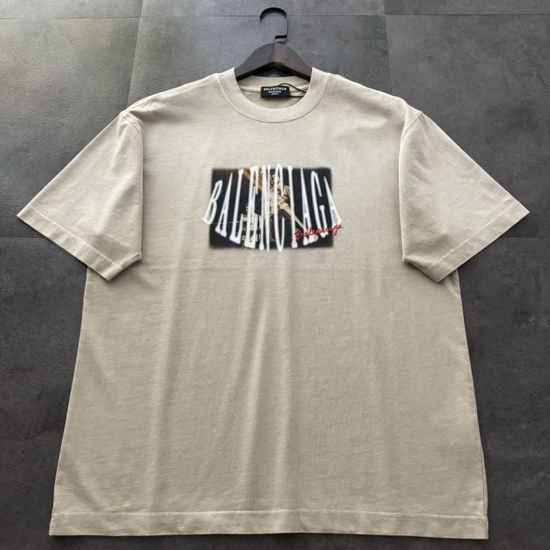 Unisex Balenciaga T-Shirts 98021