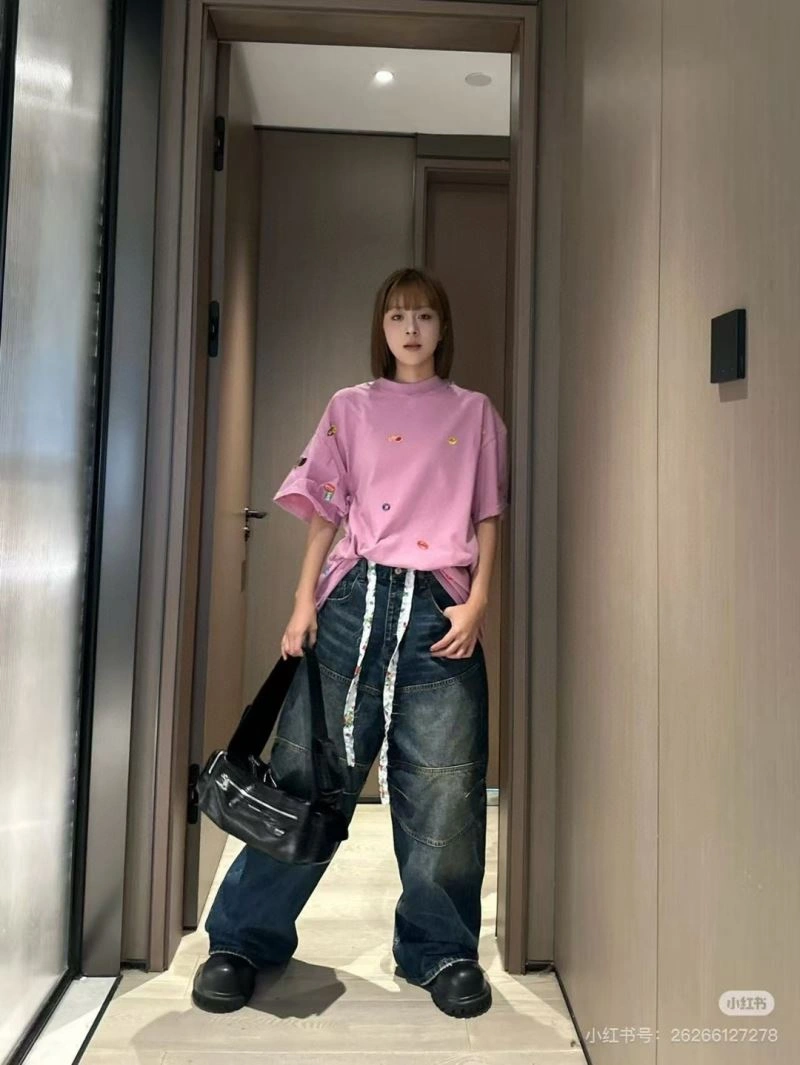 Balenciaga T-Shirts Minimalist 98020