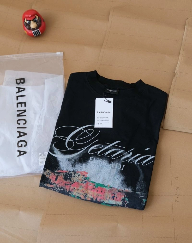 Affordable Balenciaga T-Shirts 98017