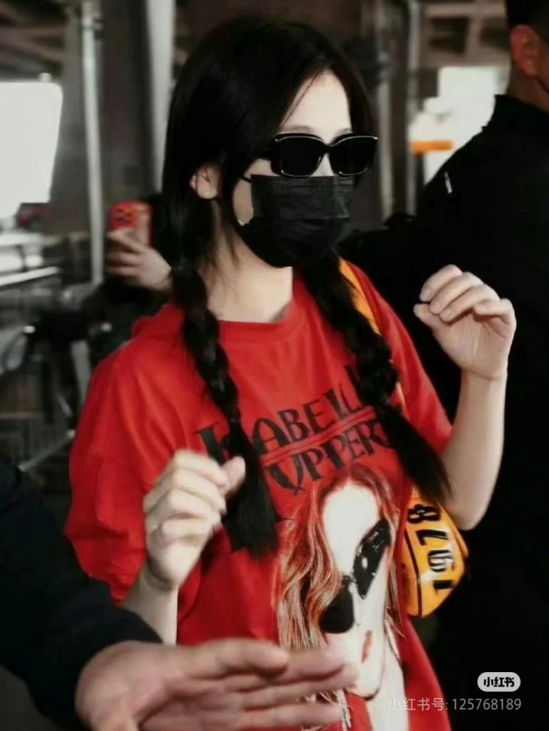 Compact Balenciaga T-Shirts 98042