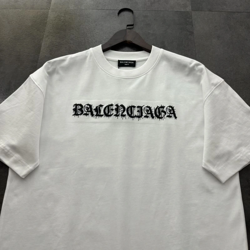 Seasonal Balenciaga T-Shirts 98012