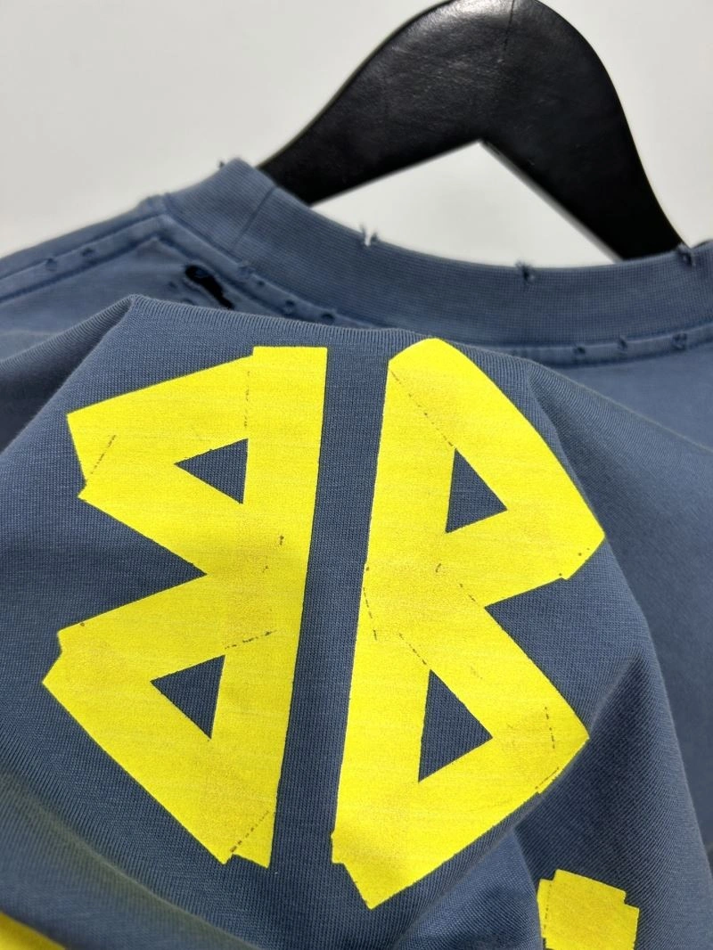 Balenciaga T-Shirts Durable 97999