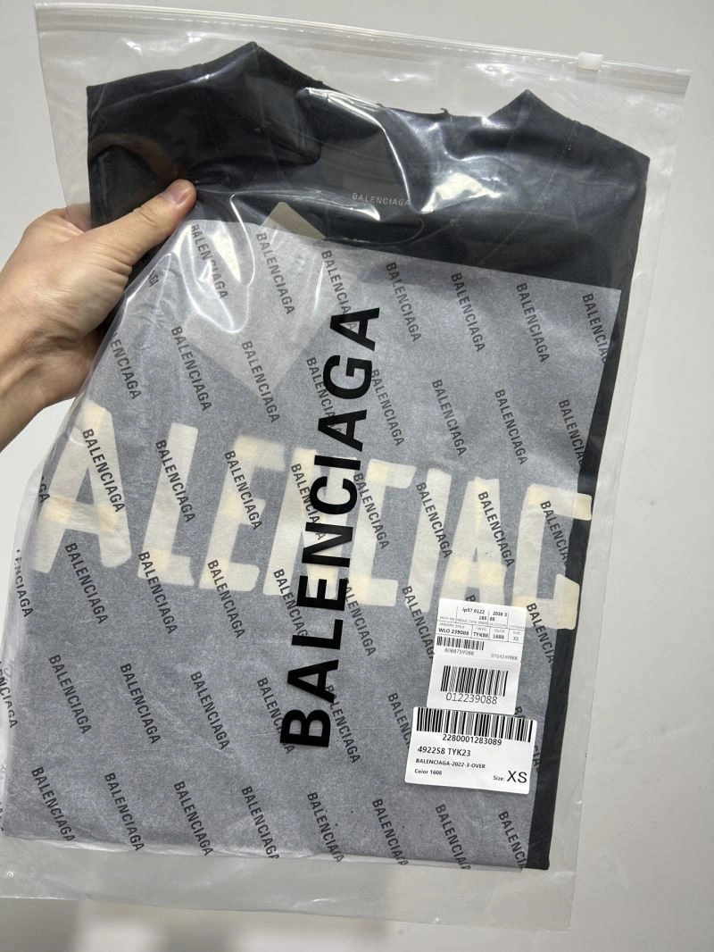 Functional Balenciaga T-Shirts 98115