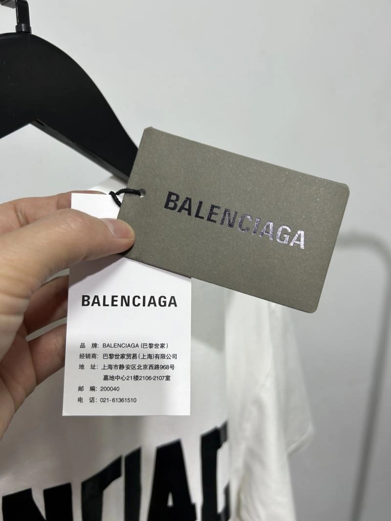 Compact Balenciaga T-Shirts 98001