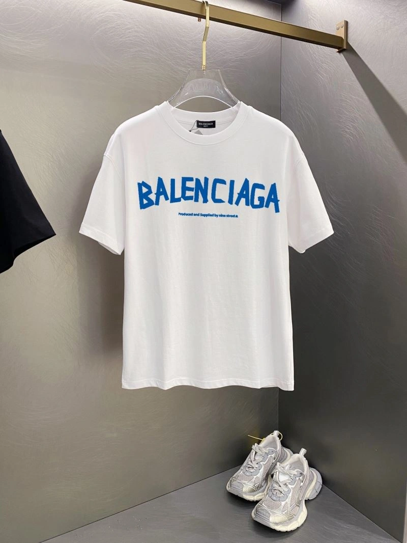 Balenciaga T-Shirts Comfortable 98011
