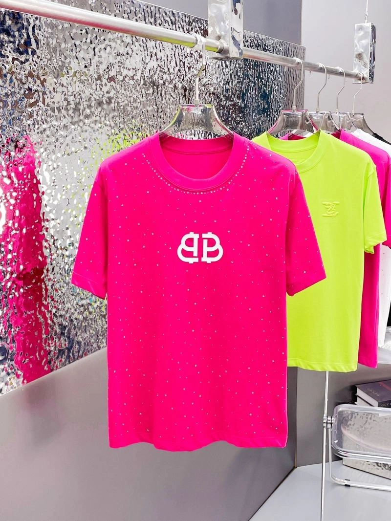 Sleek Balenciaga T-Shirts 97970