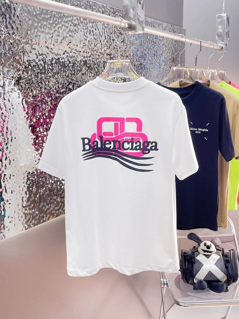 Lightweight Balenciaga T-Shirts 98055