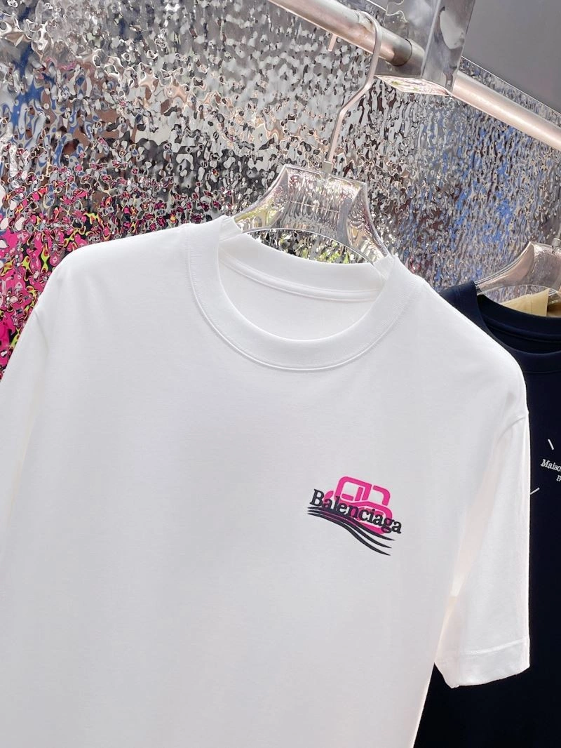 Lightweight Balenciaga T-Shirts 98055