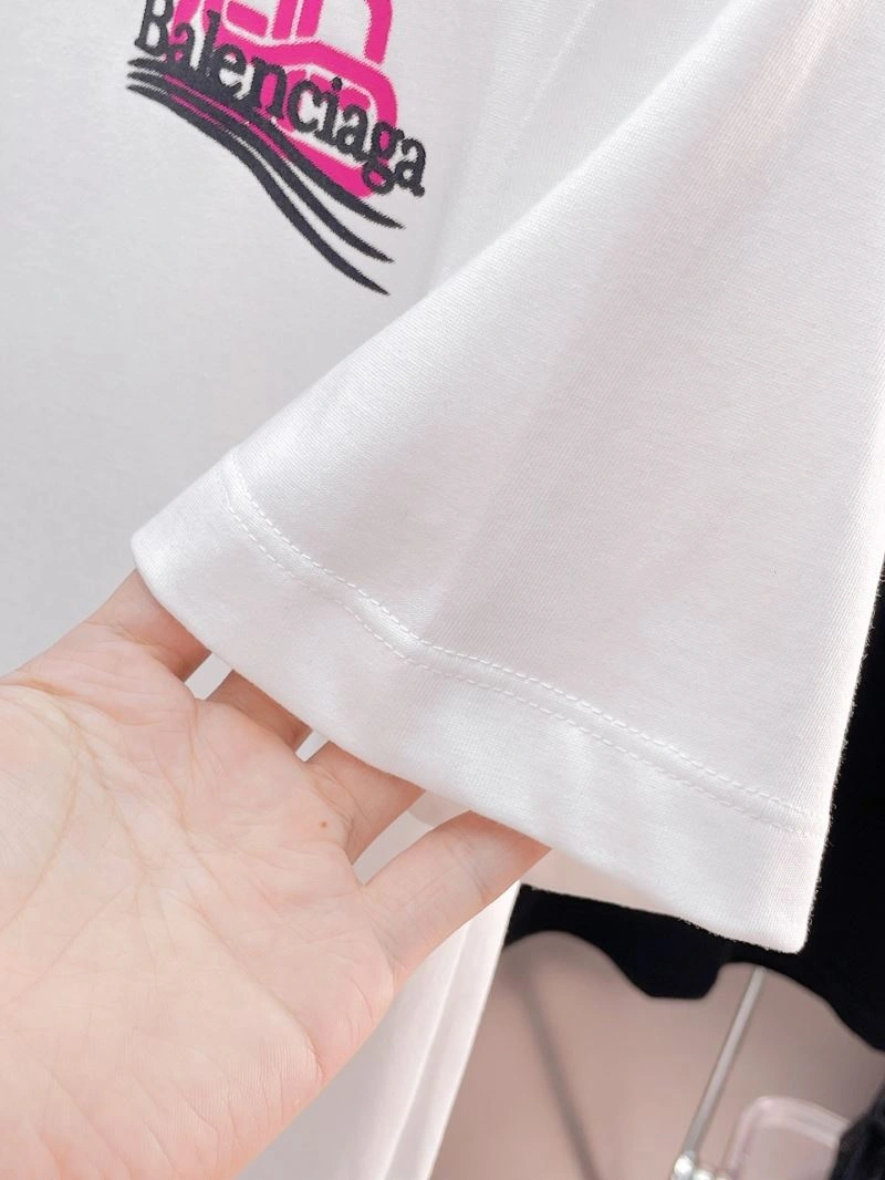 Lightweight Balenciaga T-Shirts 98055