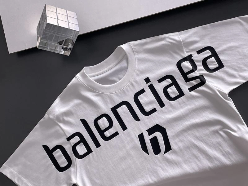 Premium Balenciaga T-Shirts 97807