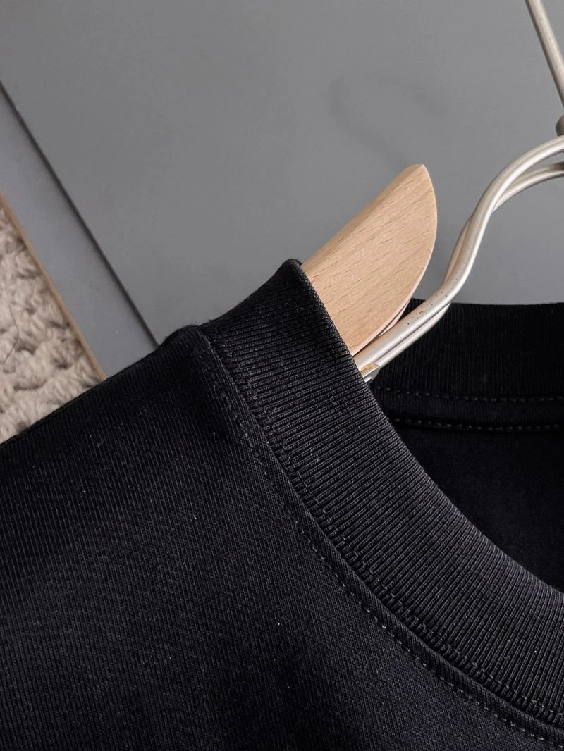 Effortless Balenciaga T-Shirts 97794