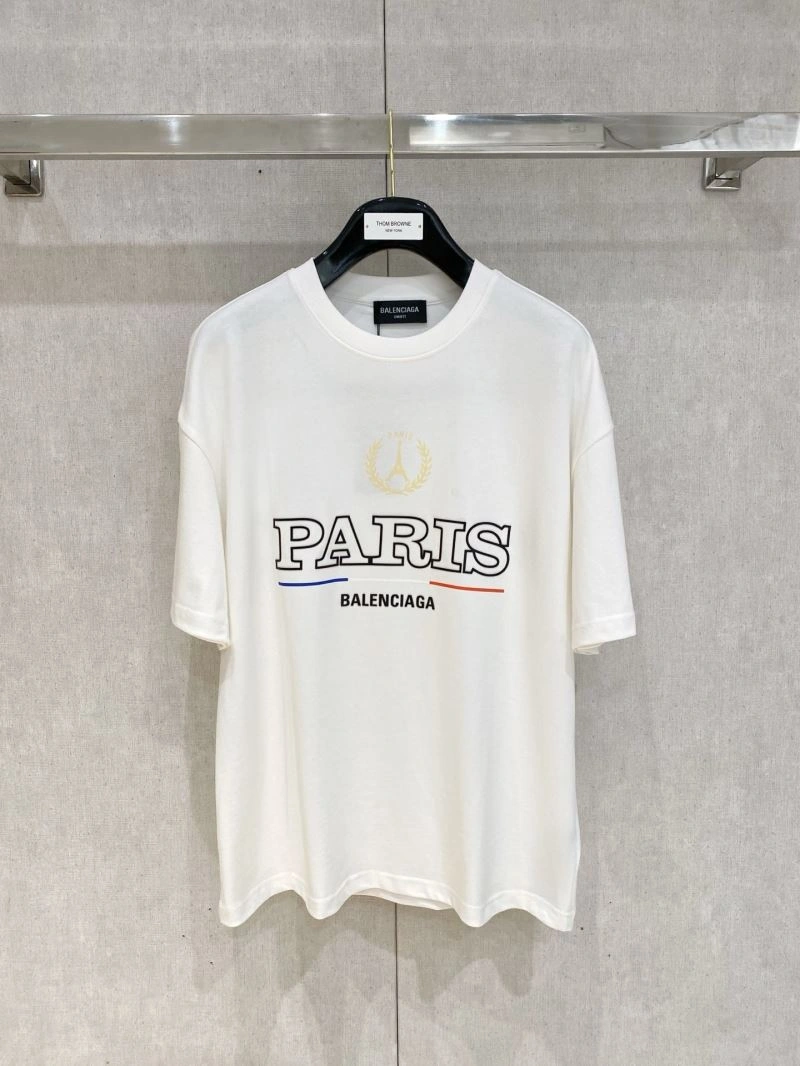 Lightweight Balenciaga T-Shirts 97789