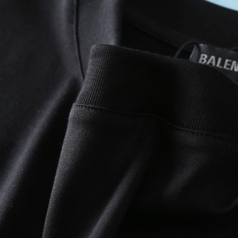 Balenciaga T-Shirts Sleek 97777