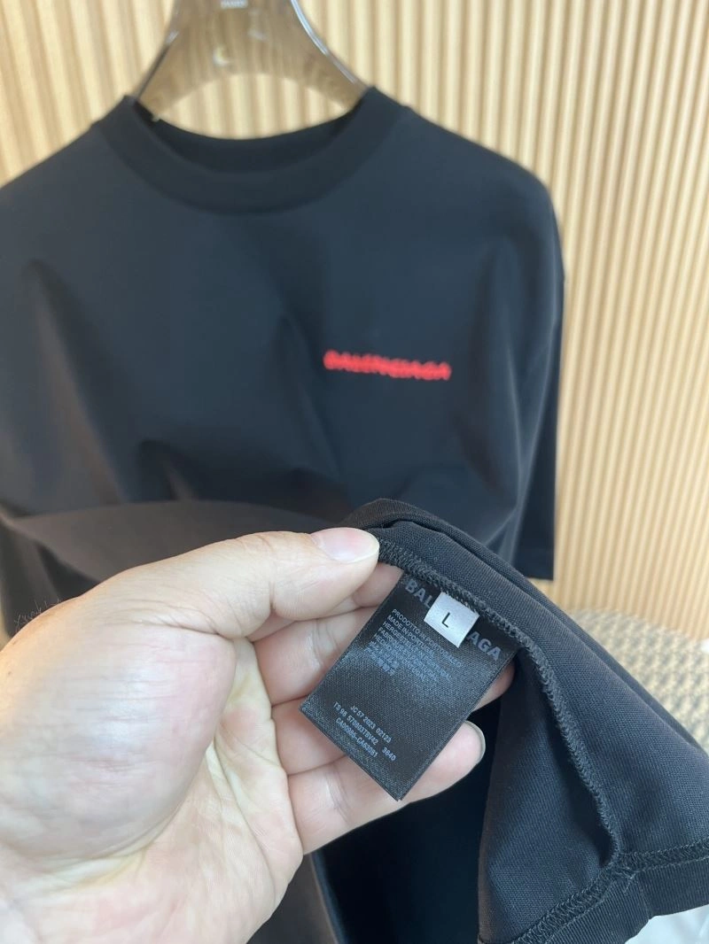 Supportive Balenciaga T-Shirts 97762
