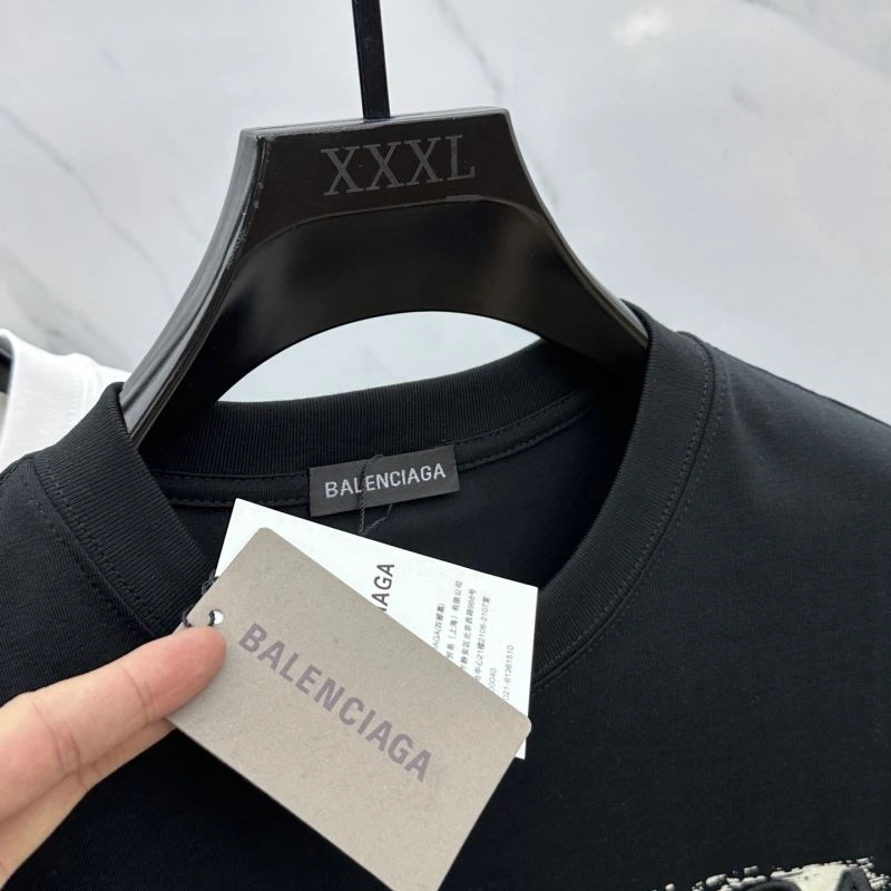 Balenciaga T-Shirts Comfortable 97803