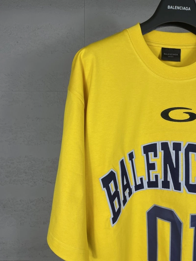 Balenciaga T-Shirts Durable 96390