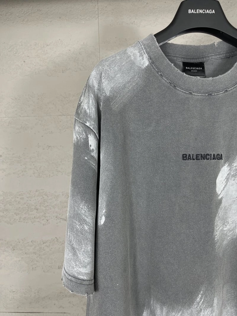 Sophisticated Balenciaga T-Shirts 96387