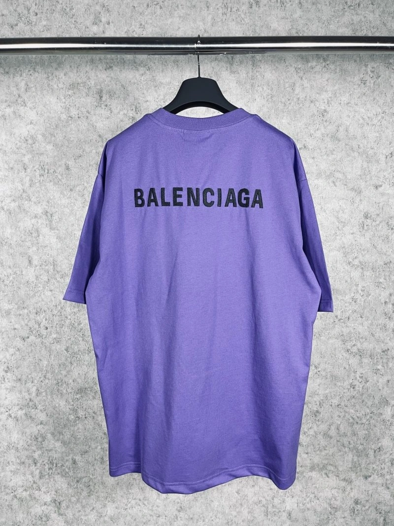 Contemporary Balenciaga T-Shirts 96377