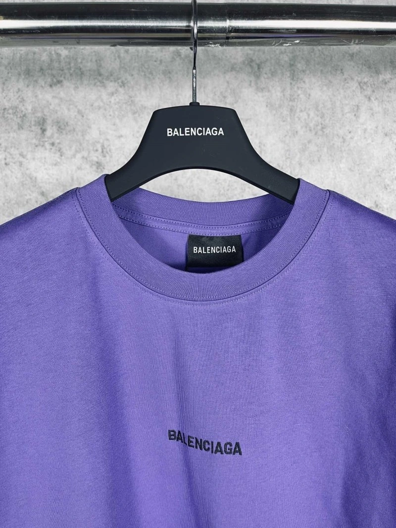 Contemporary Balenciaga T-Shirts 96377