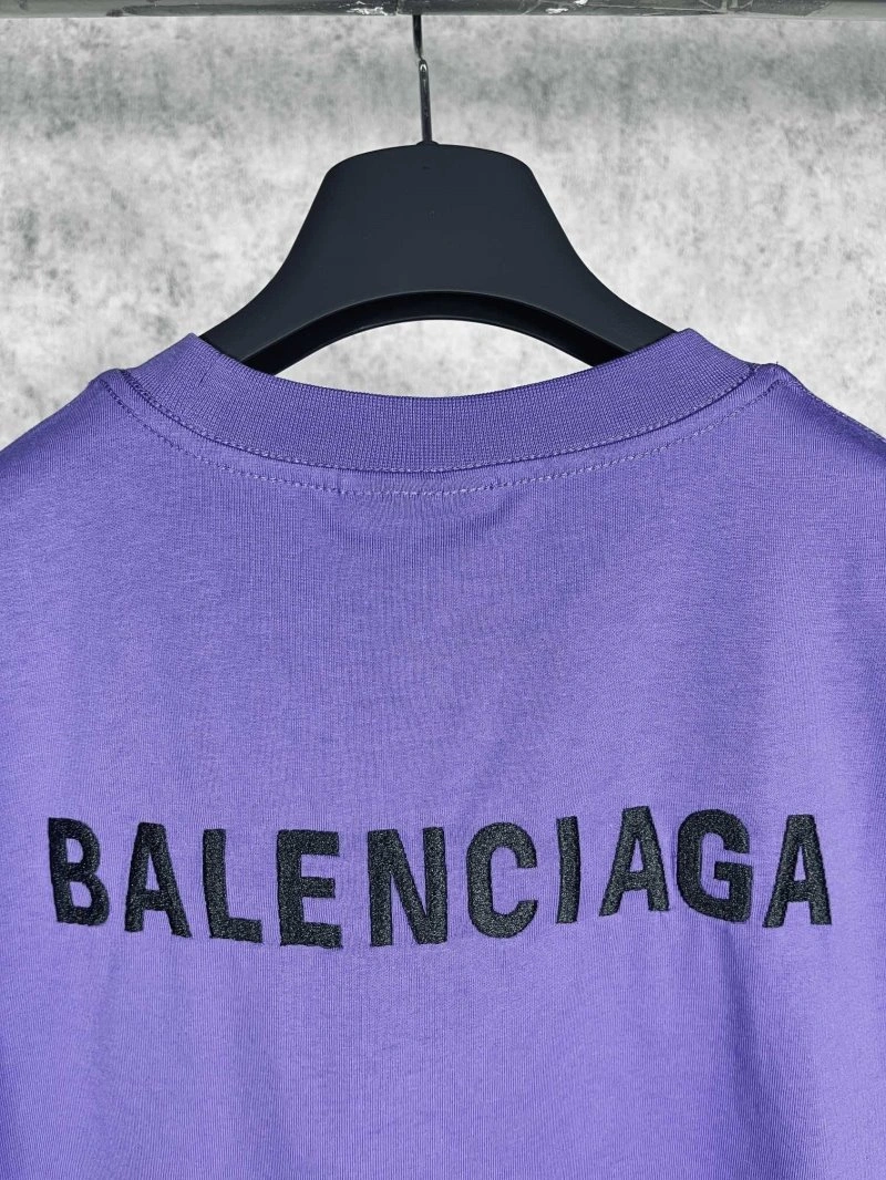 Contemporary Balenciaga T-Shirts 96377