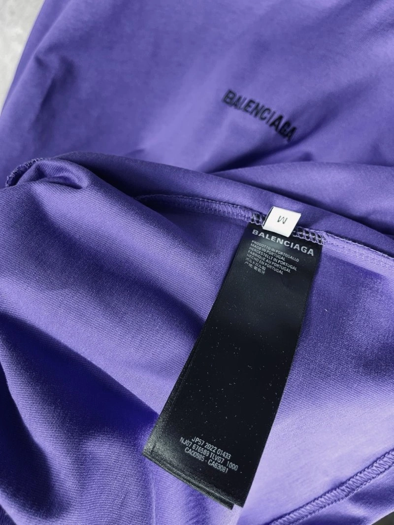 Contemporary Balenciaga T-Shirts 96377