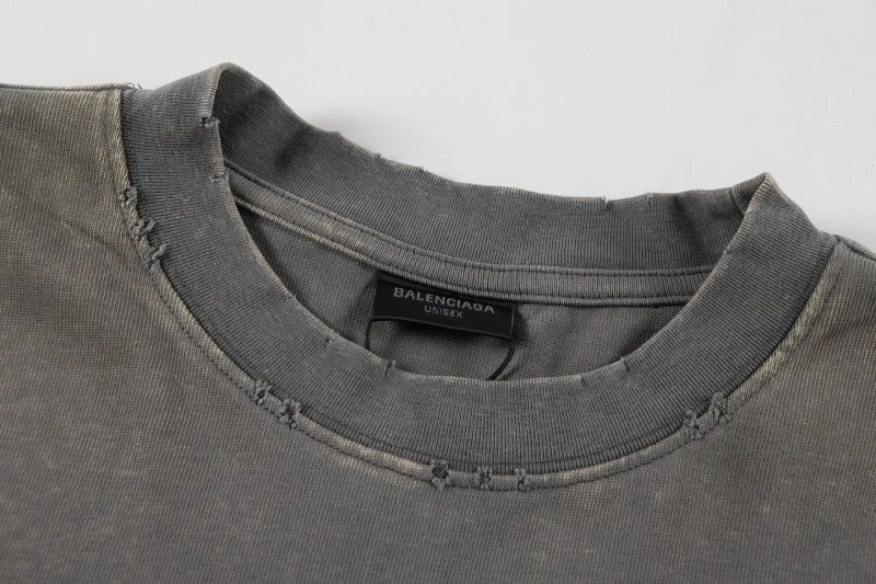 Sophisticated Balenciaga T-Shirts 96417